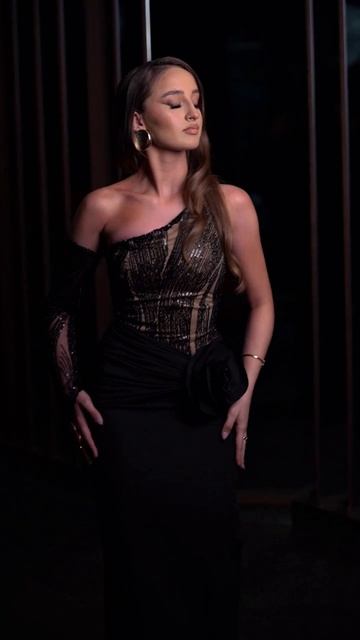 Модный стиль. Chill and atmospheric vaporware indie. Музыка для блога смотреть онлайн