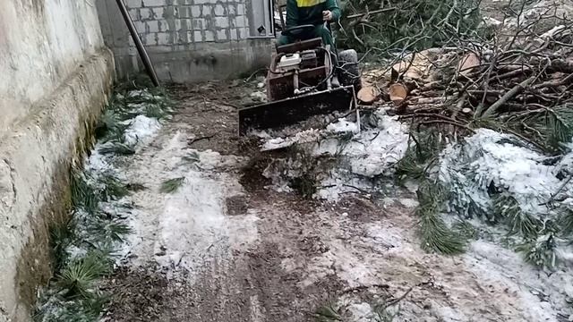 Мой малыш трудяга. Мой малыш трудяга.