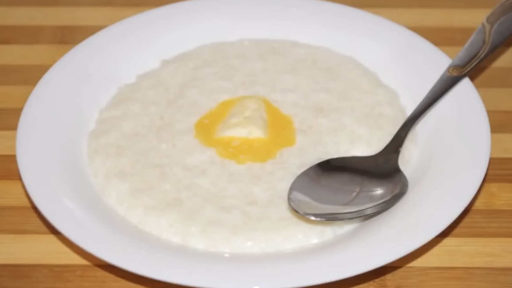 Простая но очень вкусная молочно рисовая каша! смотреть онлайн