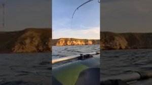 Крым - Ловля Азовский бычок Как происходит Эта Рыбалка из Лодки Вся Правда Крымский