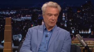 Дэвид Бирн объявил о своей свадьбе, рассказал о выступлении Оливии Родриго и о том, кто такой Sky?