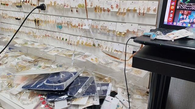  Стильные решения: красота ювелирной бижутерии. заказ на ватсап 79083191849