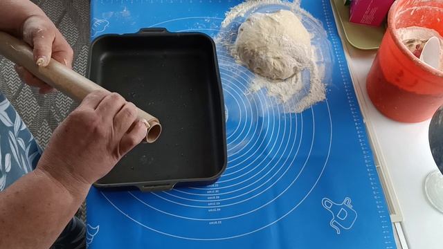 1.02.26. Пеку два пирога. Ночь, тишина, снег... смотреть онлайн