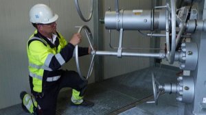 Заполненность газовых хранилищ ФРГ упала ниже критической отметки.