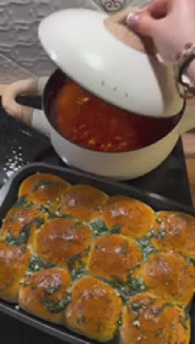 🥮Пампушки с чесноком к борщу #вдуховке 🥮Пампушки с чесноком к борщу #вдуховке