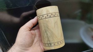 Карандашница из камфорного лавра в подарок.