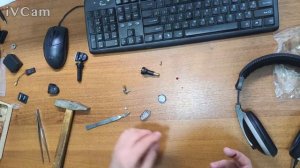 Вскрытие датчика давления в шинах (TPMS) автомобиля HAVAL  для замены батарейки