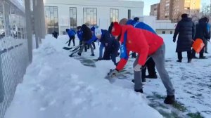 Масштабный снежный субботник