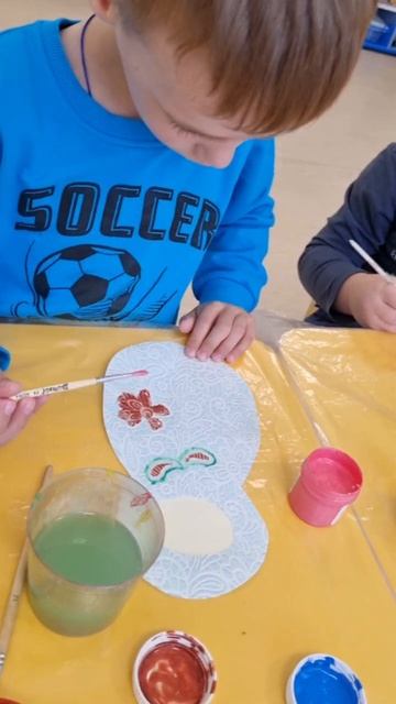 Cosmo Сад в г.Зеленоград. Рисование "Матрешка- символ русской души ". Группа 4/8 Cosmo Сад в г.Зеленоград. Рисование "Матрешка- символ русской души ". Группа 4/8