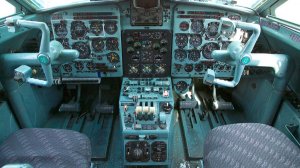 ЦВЕТ КОКПИТА И НИШ ШАСИ САМОМУ