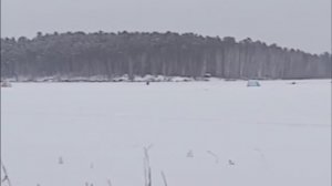 Рефтинское водохранилище. Проверка льда . Поиски судака .