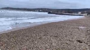 КРЫМ Феодосия Шторм заливает все пляжи Красивое Черное море и волны Крымский