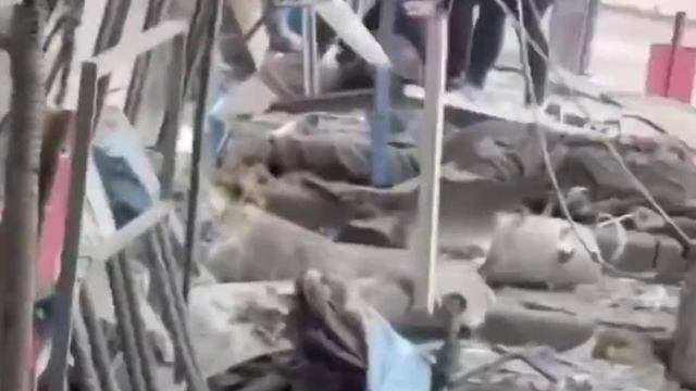 Кадры из торгового центра на Хоргоре в Белгороде смотреть онлайн