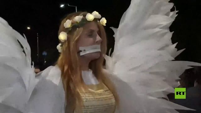 "حياة العرب مهمة".. مظاهرة حاشدة في تل أبيب ضد الجريمة في المجتمع العربي смотреть онлайн