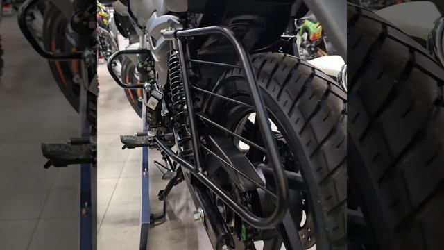 Мотоцикл BAJAJ Pulsar 180 смотреть онлайн