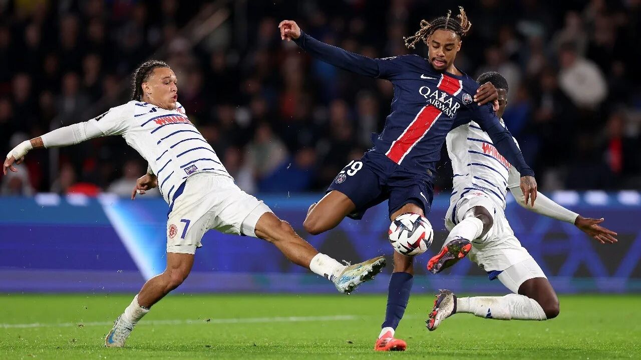 Страсбур - ПСЖ. Обзор матча. смотреть онлайн