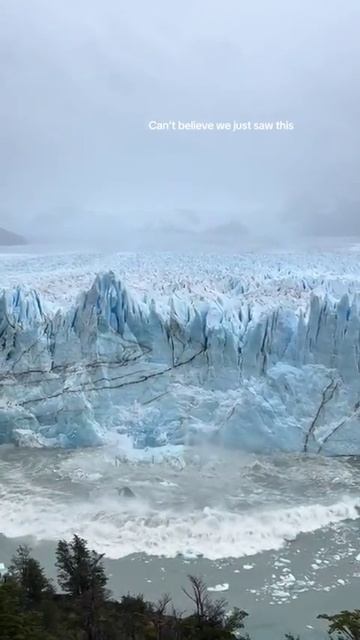 Обрушение ледника Перито-Морено в Аргентине, февраль 2024. смотреть онлайн
