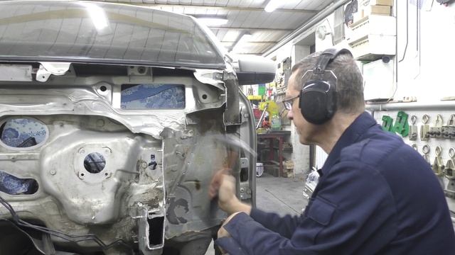 Ремонт Фольксвагена Поло седан или как развести хозяина. смотреть онлайн