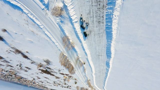Weekend planes and snowВыходной самолеты и снег