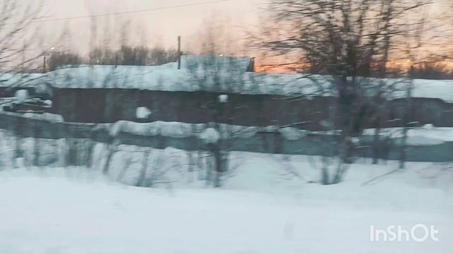 Рассвет солнца. Маленькая деревня смотреть онлайн