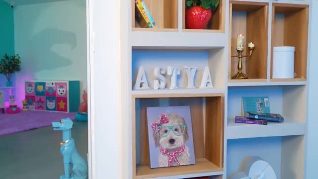 Nastya and Friends - The Floor is Lava смотреть онлайн