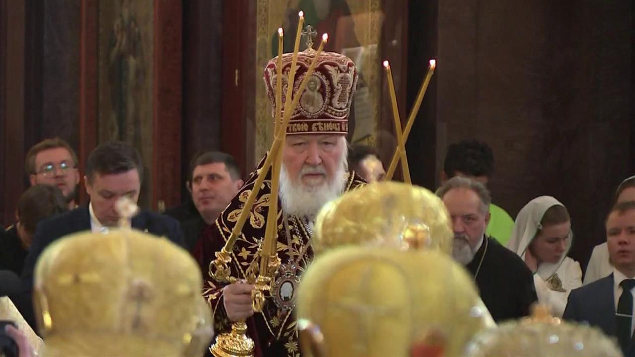 Патриарх Московский и всея Руси Кирилл отмечает сегодня годовщину интронизации. смотреть онлайн