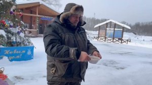 Угощение для гостей.