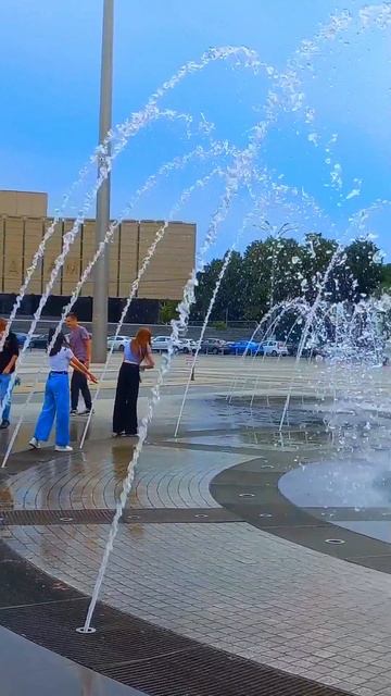 Краснодар Театральная площадь 2021 смотреть онлайн