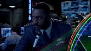 Тихоокеанский рубеж.Охотник спасает рыбаков.