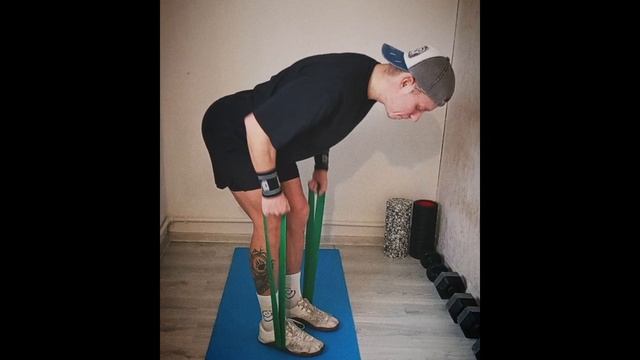 Тяга резинки в наклоне Тяга резинки в наклоне