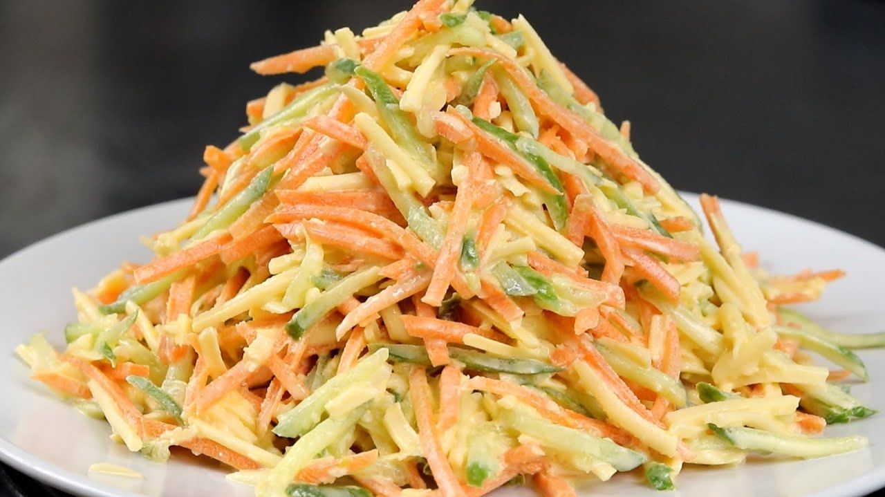 Всего ТРИ ингредиента! ЭТОТ САЛАТ МЫ ГОТОВИМ Каждый День! До чего же ВКУСНЫЙ! смотреть онлайн