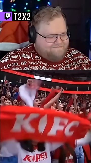 T2x2 АБСОЛЮТ 😎 - #t2x2 #т2х2 #twitch #реакция #юмор #мем #shorts смотреть онлайн