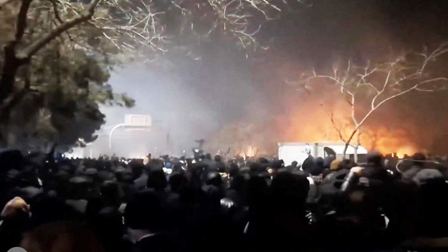 Верховный лидер Ирана назвал недавние беспорядки в стране попыткой переворота смотреть онлайн