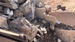 БОЛЬШАЯ камнедробилка 🪨 - Мощный технологический процесс, Гигант в действии-Дробление крупной пород