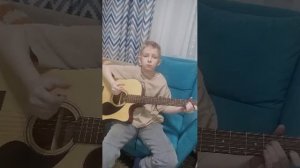 играю разные песни