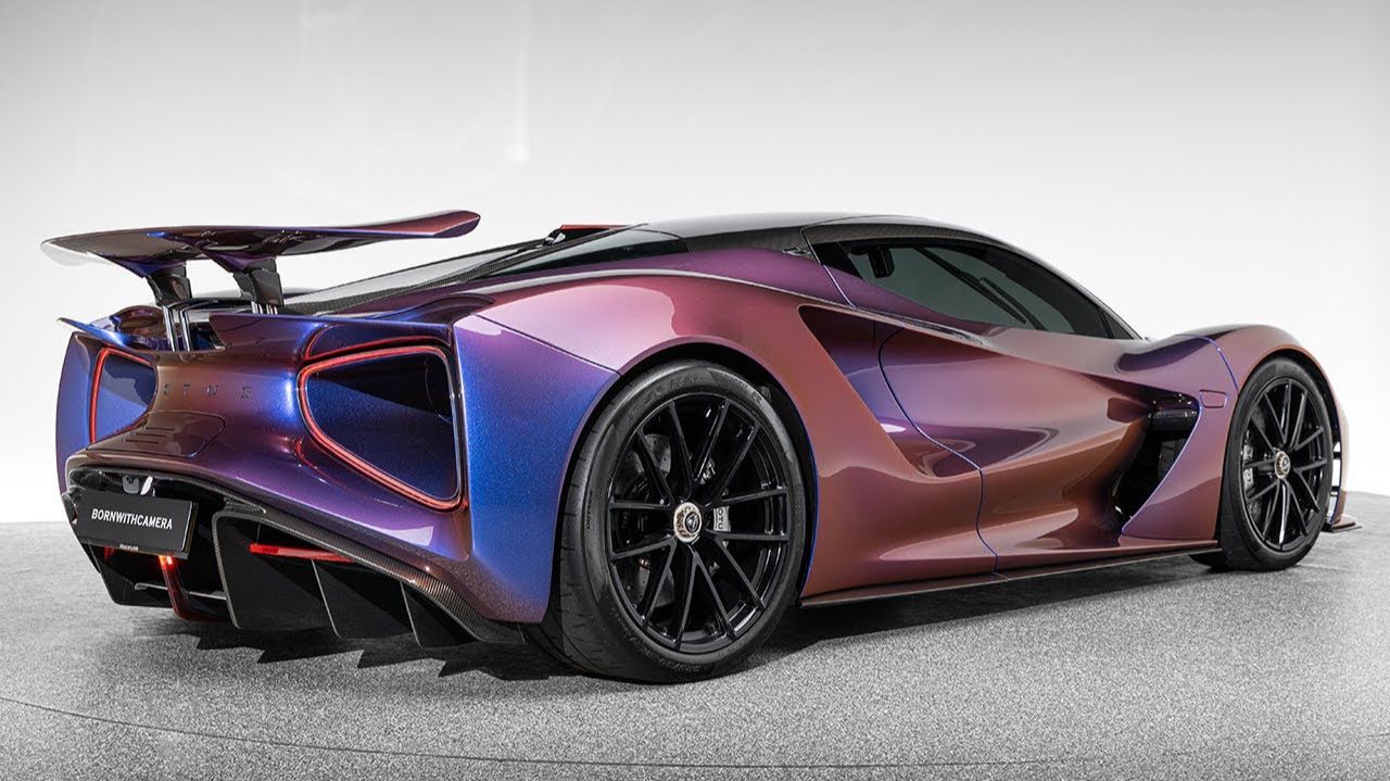 Lotus Evija 2026 - Гиперкар 2039 HP в деталях смотреть онлайн