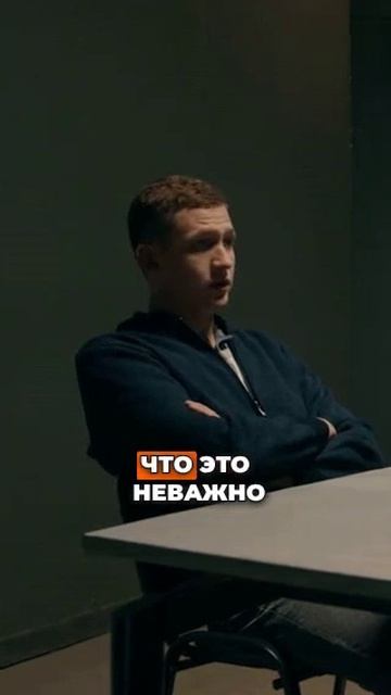 Называет себя местным Казановой