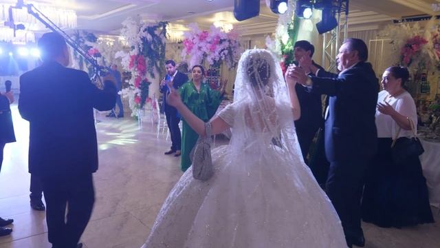 Свадьба Коли и Лоры Жилы 1 часть смотреть онлайн