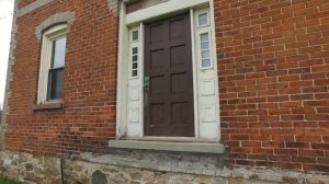 Воспоминания (май 2017): гонки на траках и придорожное кафе.