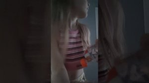 Знакомство со мной и моей дочкой ))