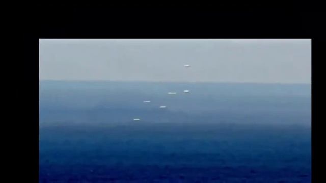 Флотилия НЛО над океаном смотреть онлайн