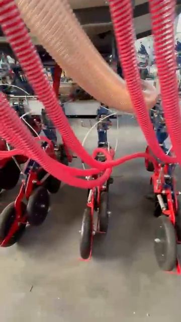 ООО «АГРОСИСТЕМА» представляет линейку сельхозтехники от Agrokraft GmbH (Германия) смотреть онлайн