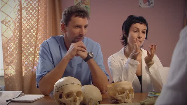 ЛИЧНЫЕ МОТИВЫ - 5 серия смотреть онлайн