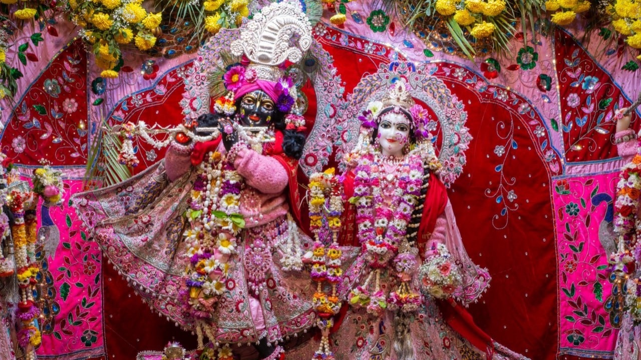 31.01.2026 - лекция на праздновании дня явления Нитьянанды Е.М. Махешвара д. смотреть онлайн