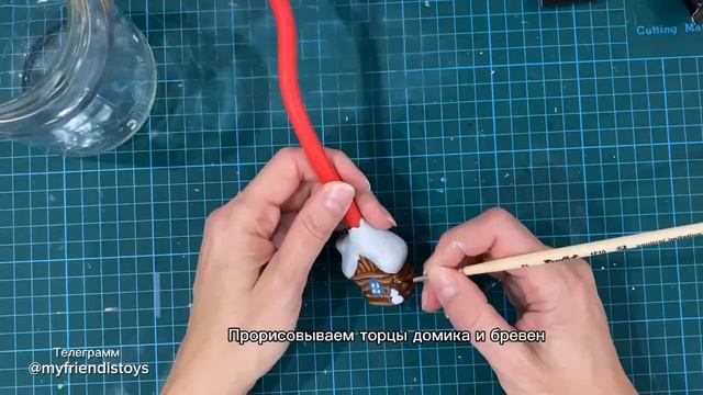 Как расписать стеклянную елочную игрушку "Домик" смотреть онлайн