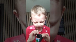 открываю ответ календарь 
три ячейки