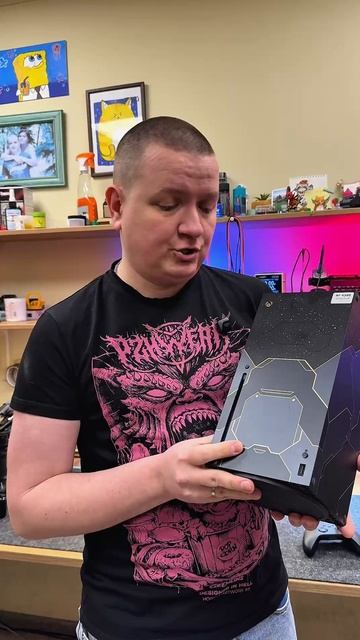 Xbox Series X Halo Infinite (лимитка) с запахом гари… что внутри? (анонс) смотреть онлайн