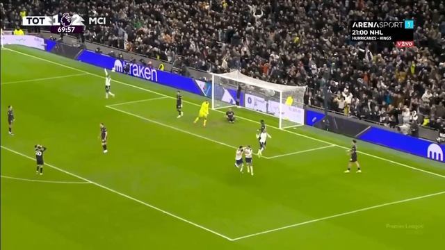 Соланке гол-скорпион Ман.Сити