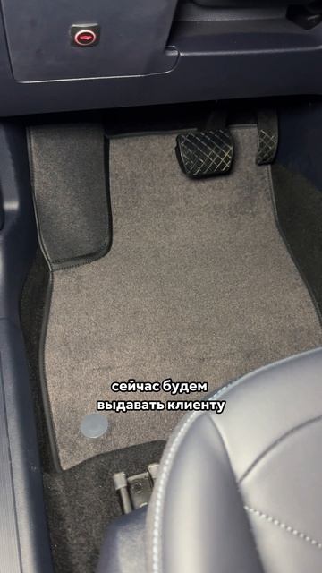 Выдача нового автомобиля в максимальной комплектации Volkswagen Tharu XR 300TSI, 2025 года выпуска смотреть онлайн