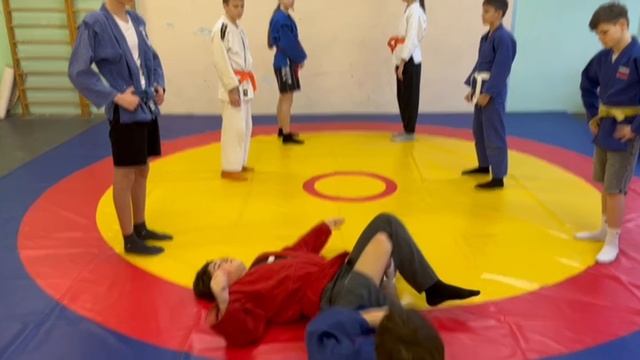 Самбо МБОУ СОШ №5 им. Лейтенанта Мурадяна смотреть онлайн